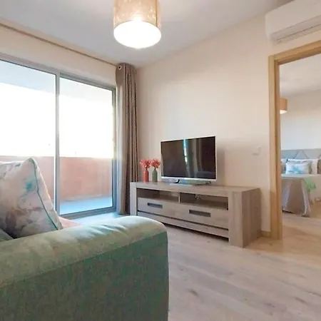 Elite 1f Apartment *