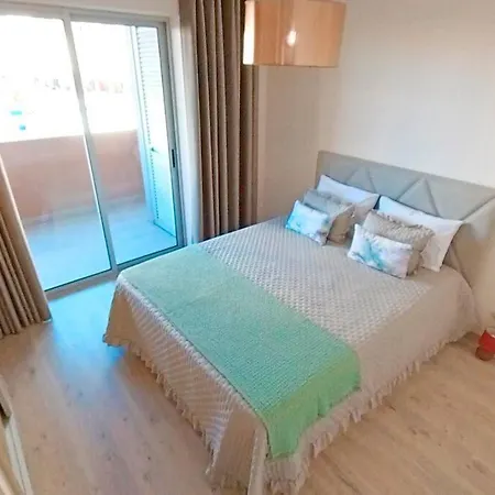 Elite 1f Apartment *